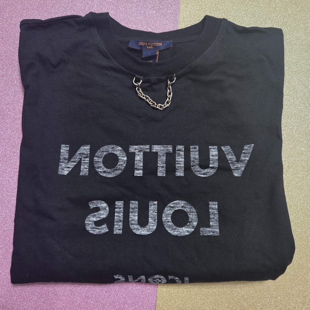 Louis Vuitton Black Graphic T-Shirt - Picture 1 of 3